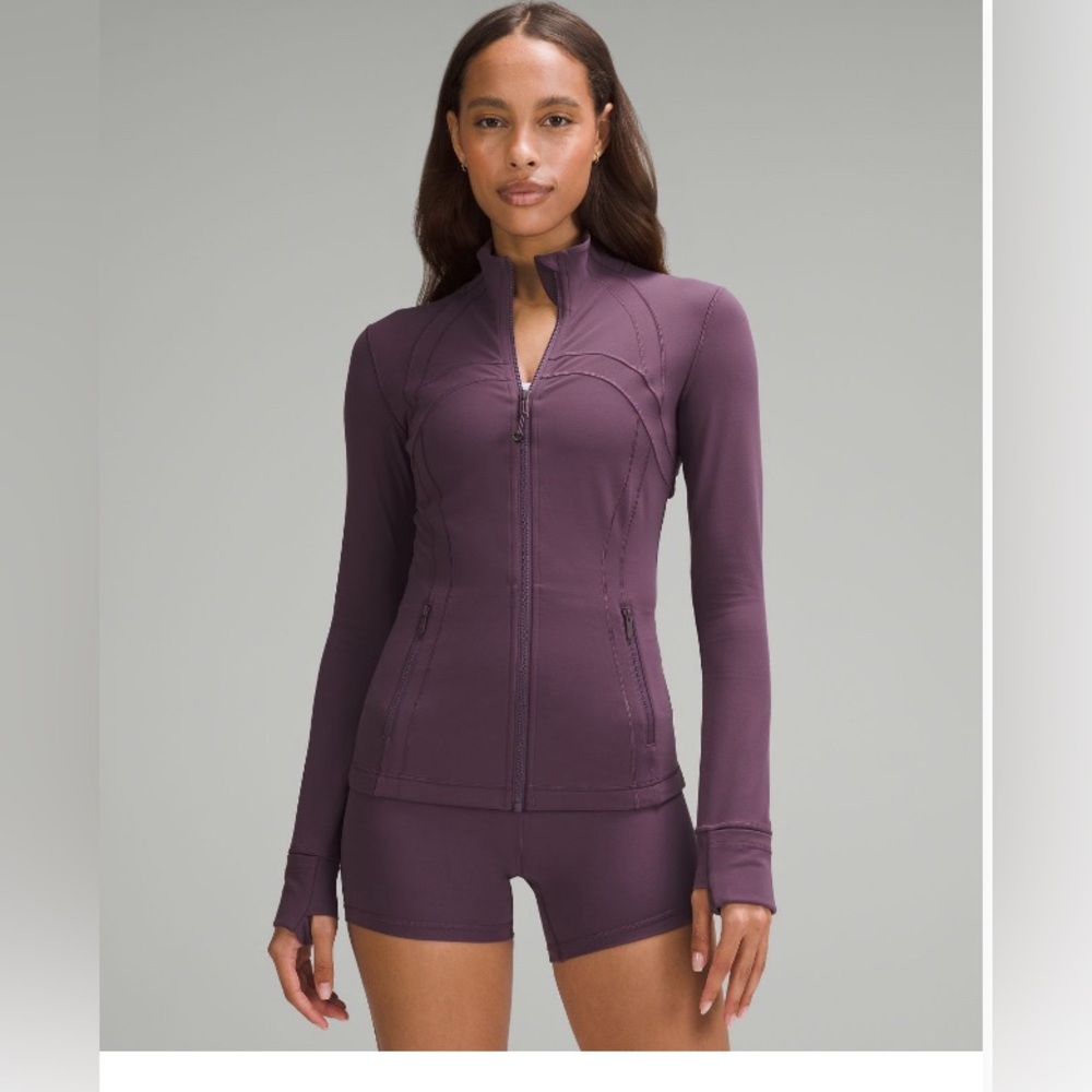 EUC Lululemon Define Nulu Jacket in Grape Thistle
